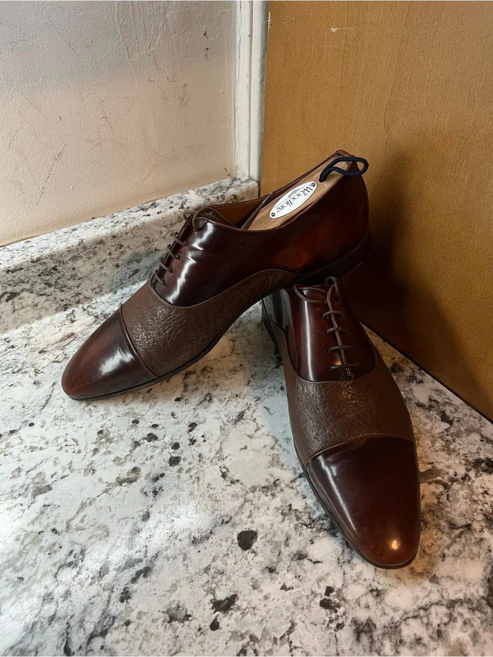 Moreschi for Russell & Bromley Men's Cap Toe Oxfords Brown Textured leatherUS8.5